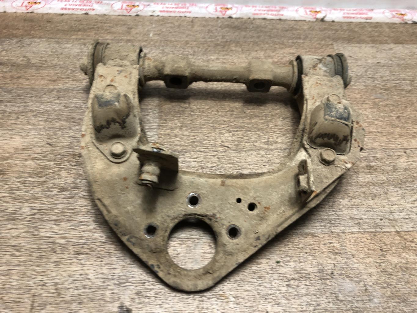 Triangolo superiore anteriore sinistro MITSUBISHI L 200 2 Diésel - 1