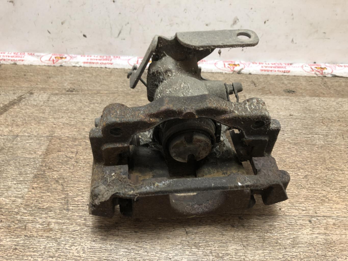 Pinza freni posteriore sinistra FORD TRANSIT 4 Diésel - 1