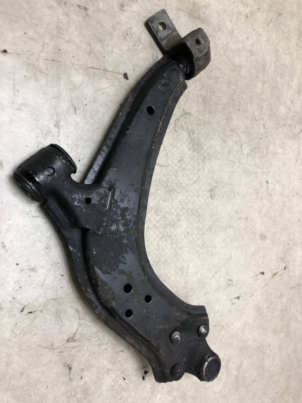 Triangle avant droit CITROEN ZX PHASE 2 BREAK Diesel - 1