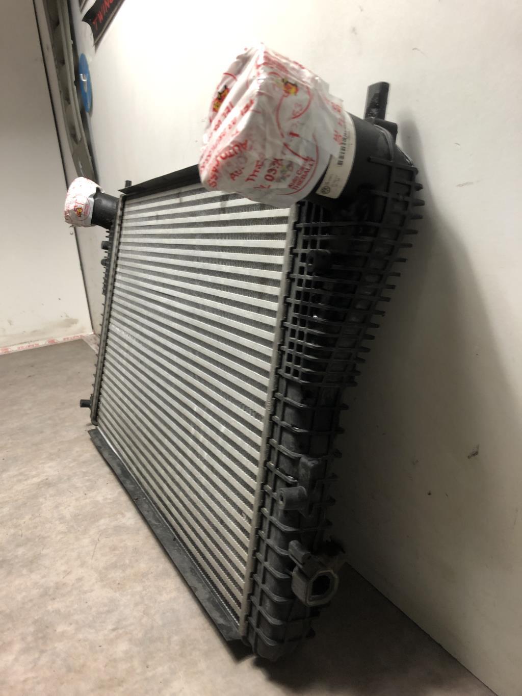 Echangeur air (Intercooler) VOLKSWAGEN GOLF PLUS PHASE 1 Diesel - 1