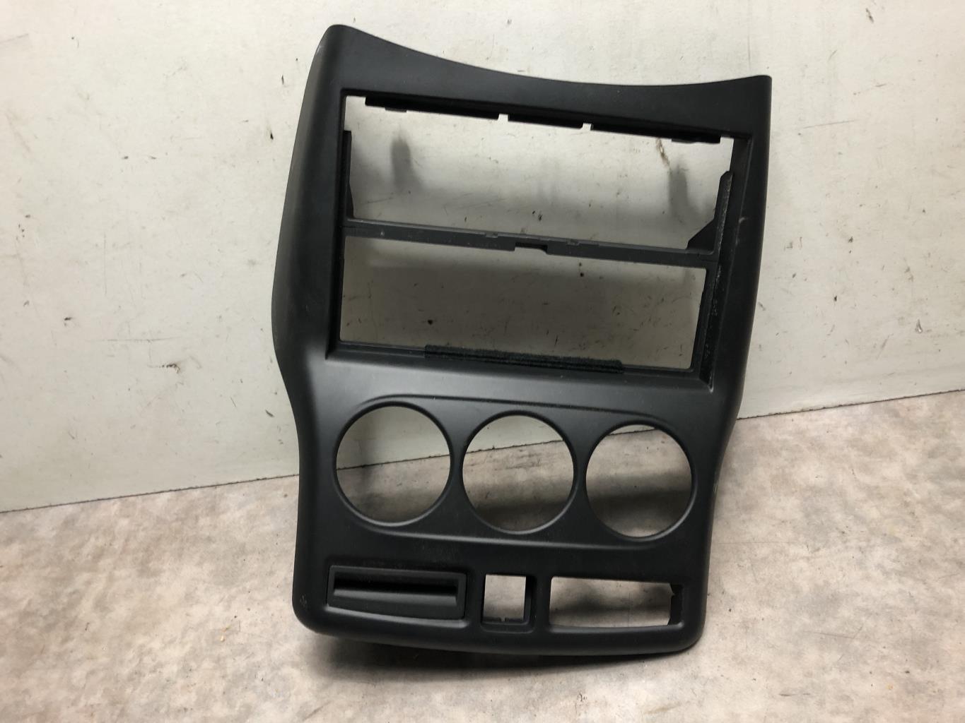 Facade autoradio CITROEN C3 PICASSO PHASE 1 Diesel - 1