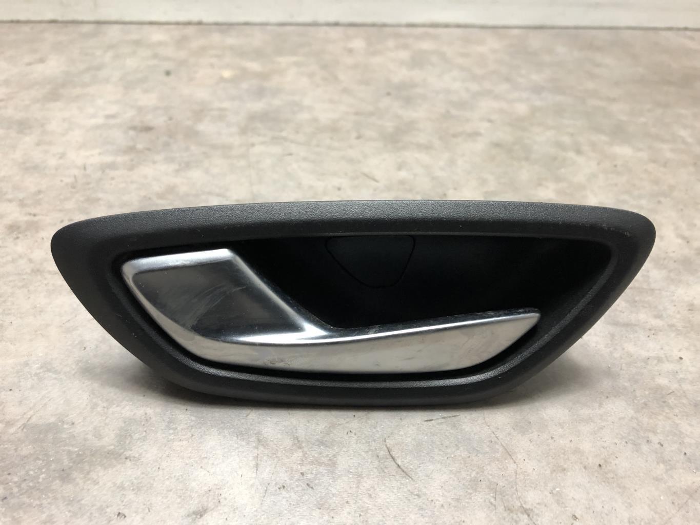 Maniglia interna posteriore sinistra RENAULT MEGANE 4 PHASE 1 Diésel - 1