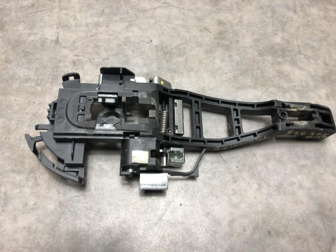 Support poignee porte avant droite FORD TRANSIT 5 PHASE 1 Diesel - 1