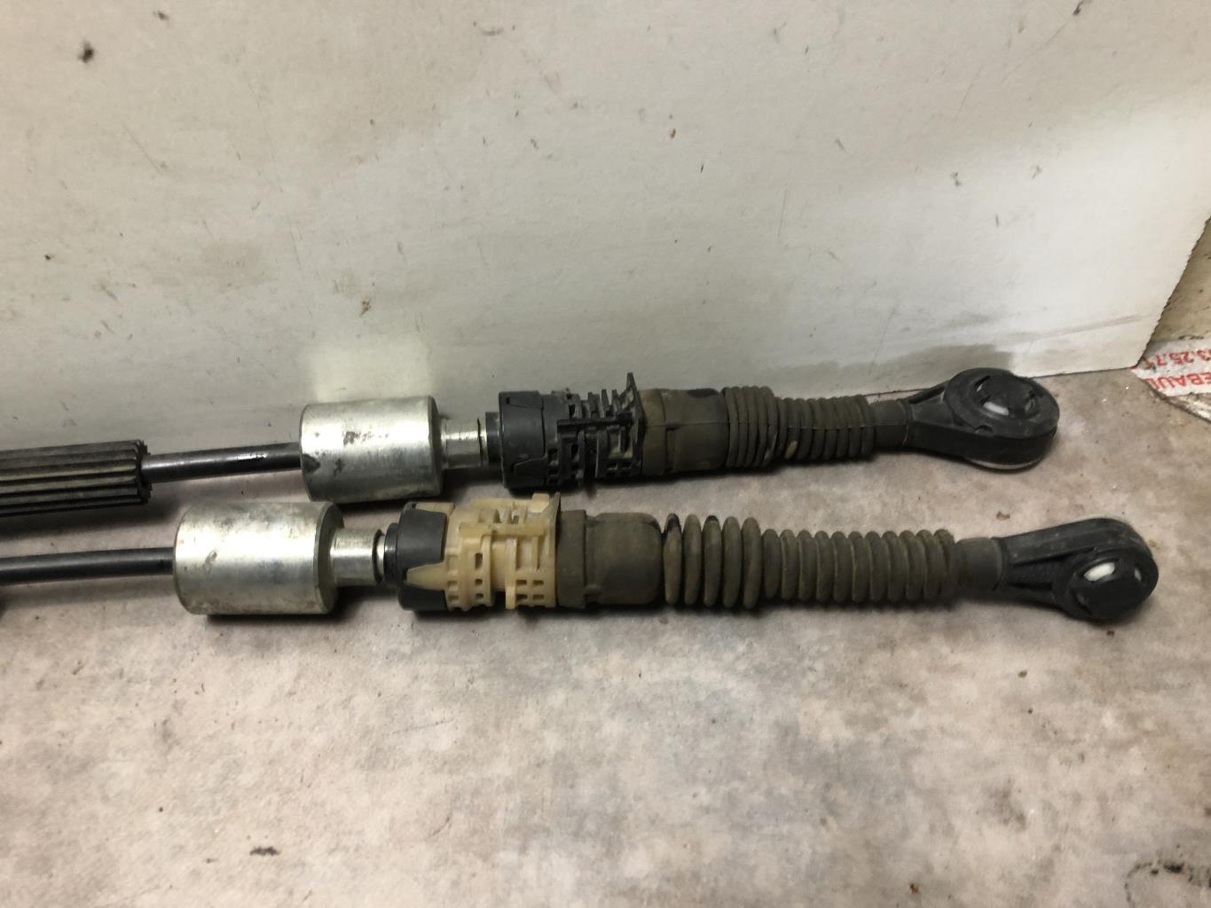 Cable levier de vitesses RENAULT MEGANE 4 PHASE 1 Diesel - 1