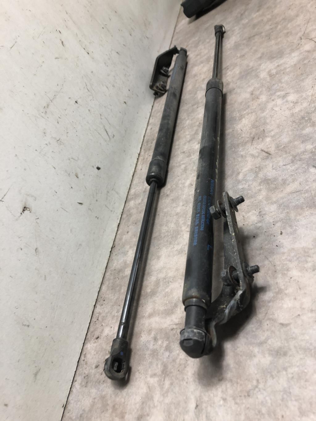 Molla a gas bagagliaio NISSAN PULSAR Diésel - 1