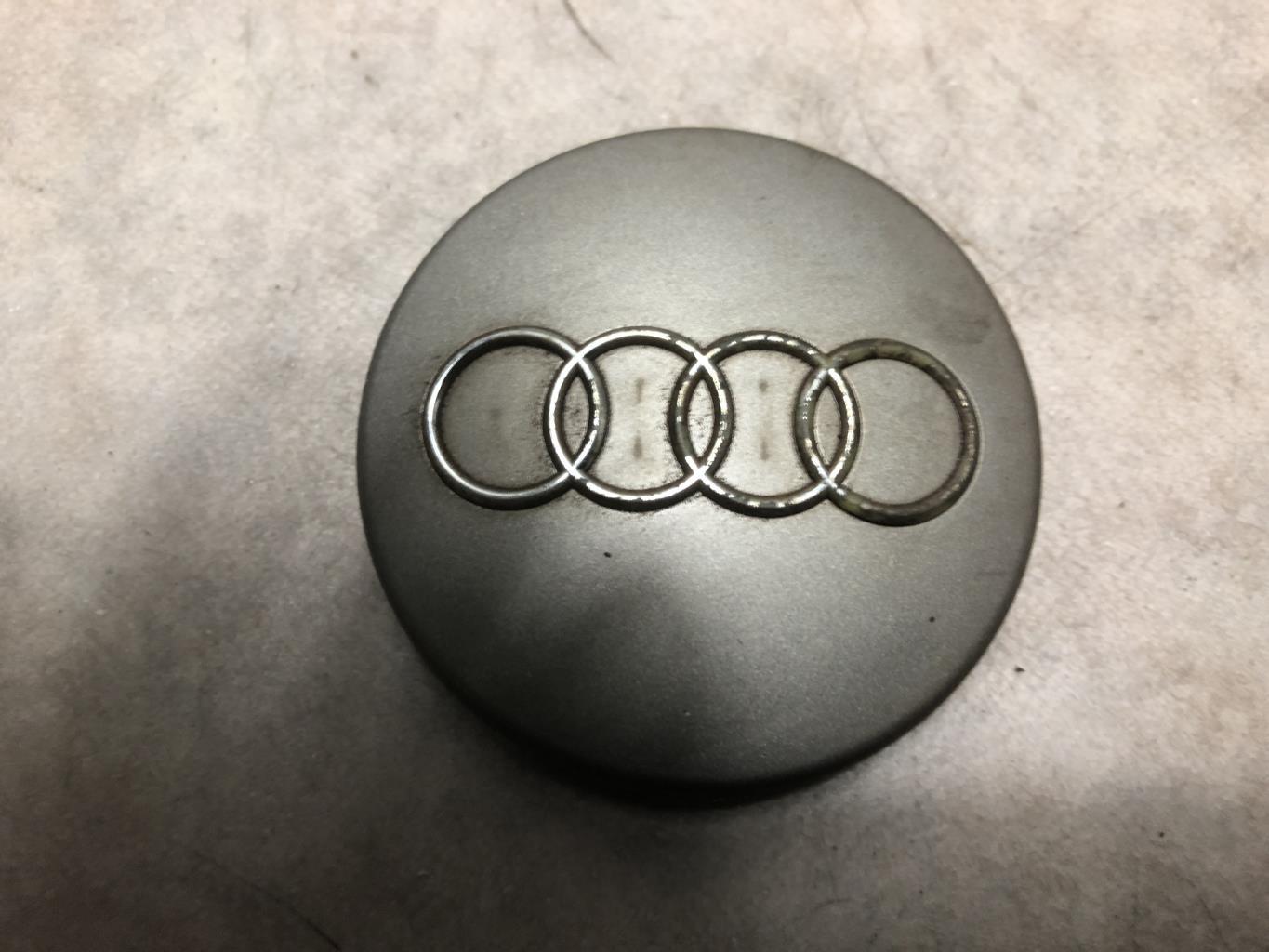 Enjoliveur AUDI A4 1  - 1