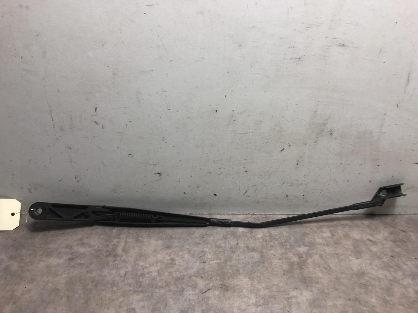 Braccio tergicristallo anteriore destro VOLKSWAGEN GOLF 6 Gasolina - 1