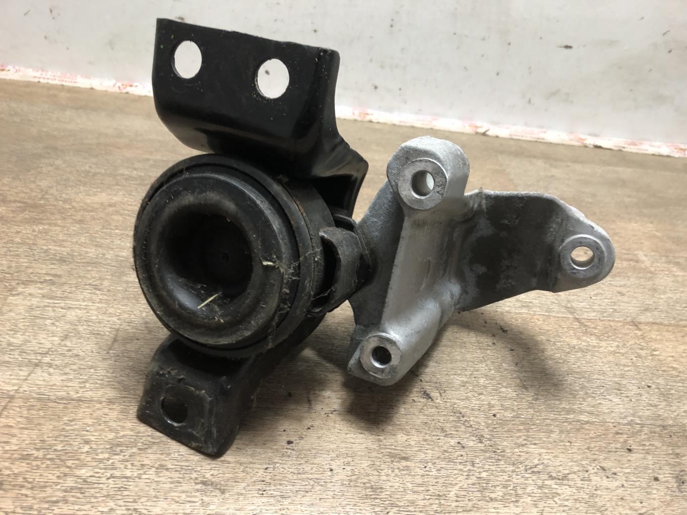 Supporto motore destro NISSAN PULSAR Diésel - 1
