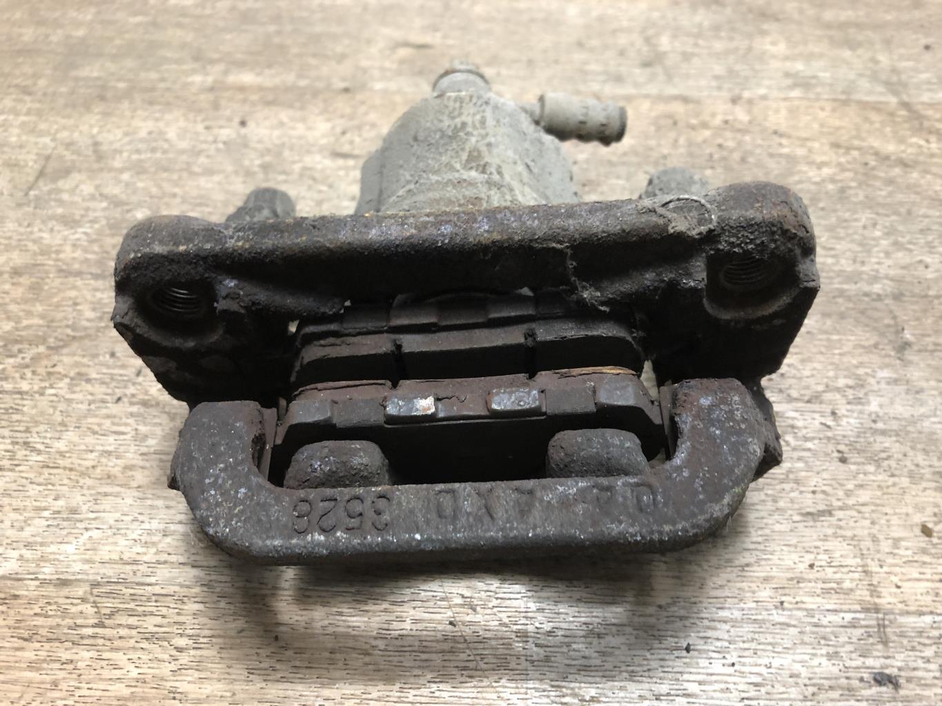 Pinza freni posteriore sinistra NISSAN PULSAR Diésel - 1
