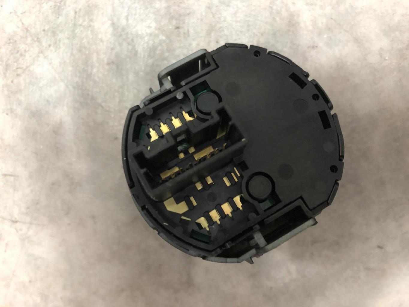 Botón/Interruptor NISSAN X-TRAIL 1 PHASE 1 Diésel - 1