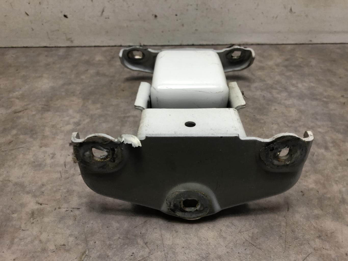 Charniere de porte de coffre gauche RENAULT TRAFIC 2 PHASE 1 Essence - 1