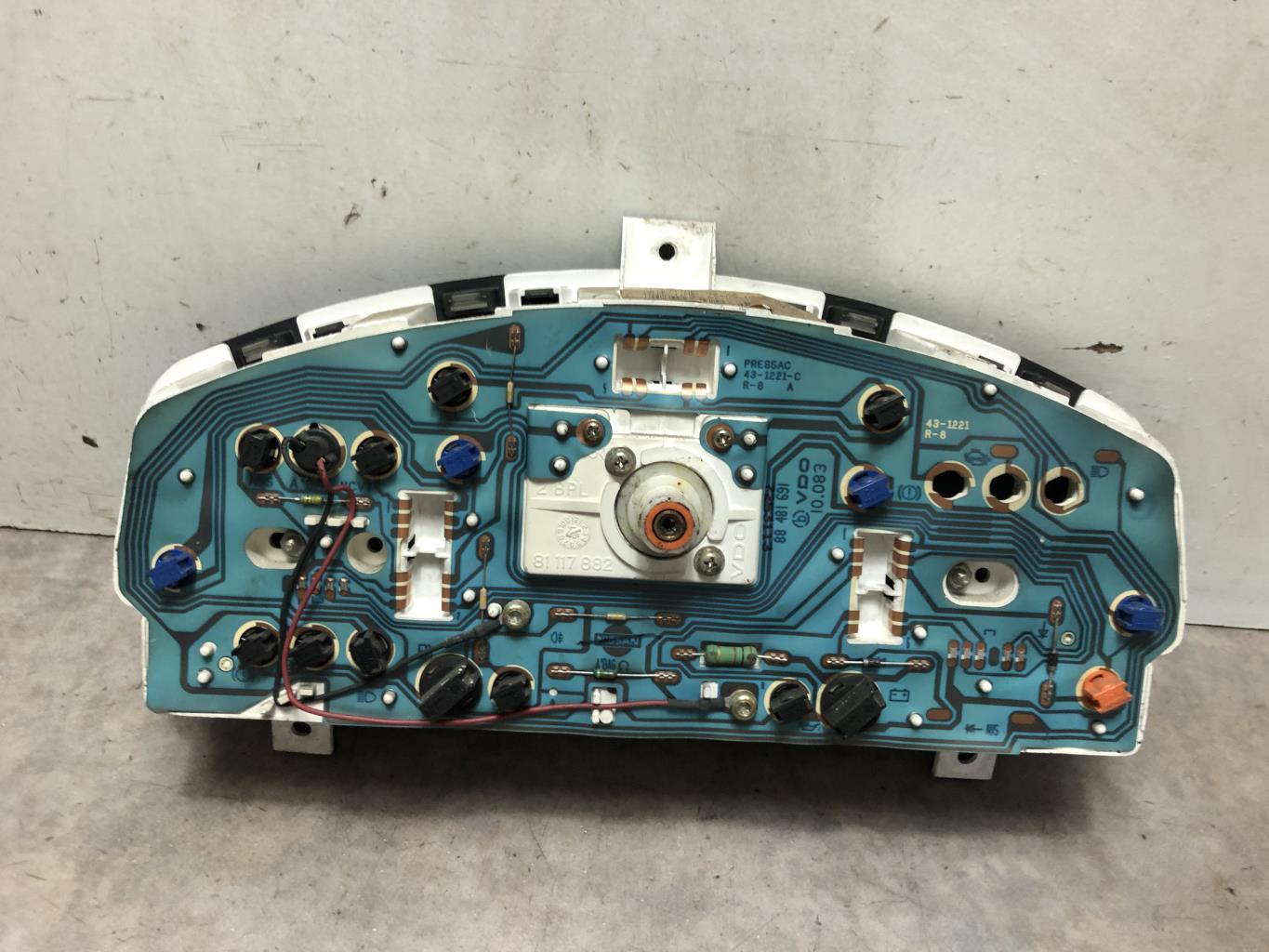Compteur NISSAN MICRA 2 PHASE 2 Essence - 1