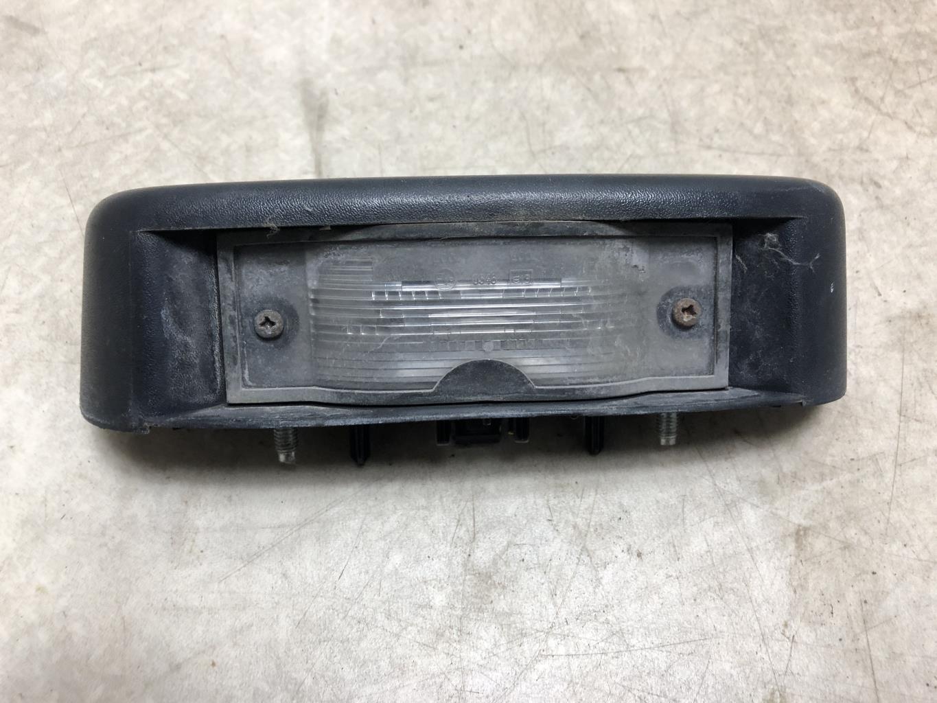 Eclairage de plaque RENAULT TRAFIC 2 PHASE 1 Essence - 1