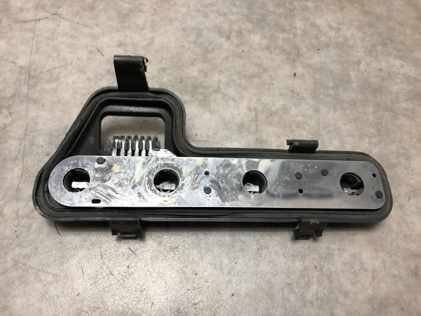 Base portalampade fanale posteriore destro OPEL ZAFIRA A  - 1