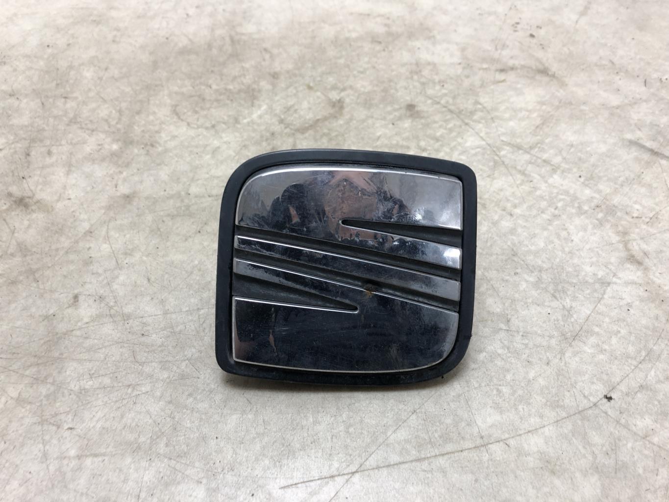 Maniglia portellone posteriore SEAT IBIZA 3 PHASE 1 Gasolina - 1