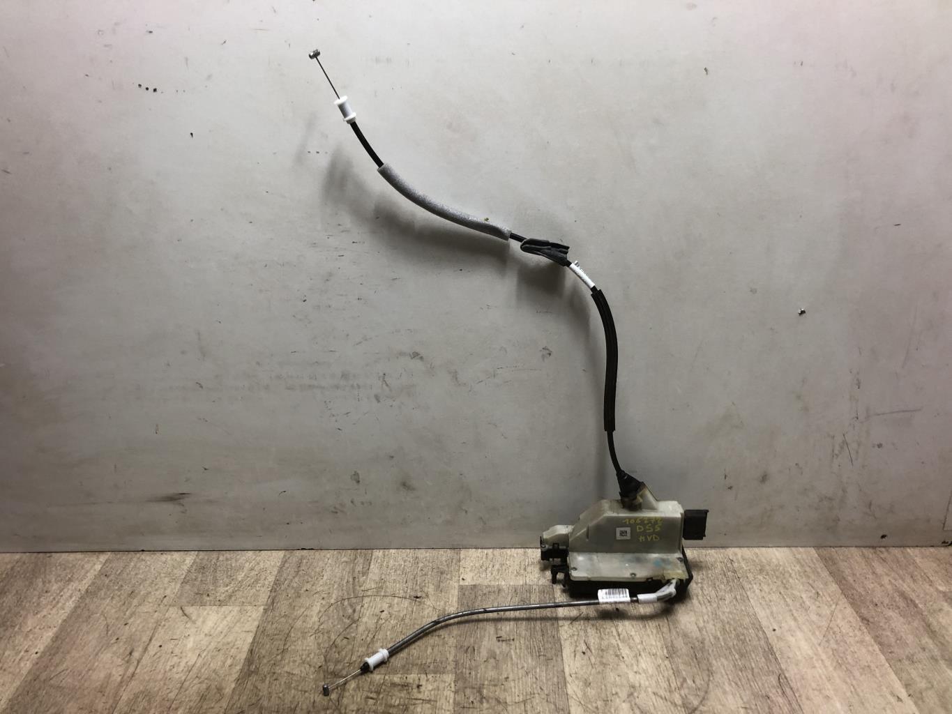 Serrure avant droit CITROEN DS5 PHASE 1 Diesel - 1