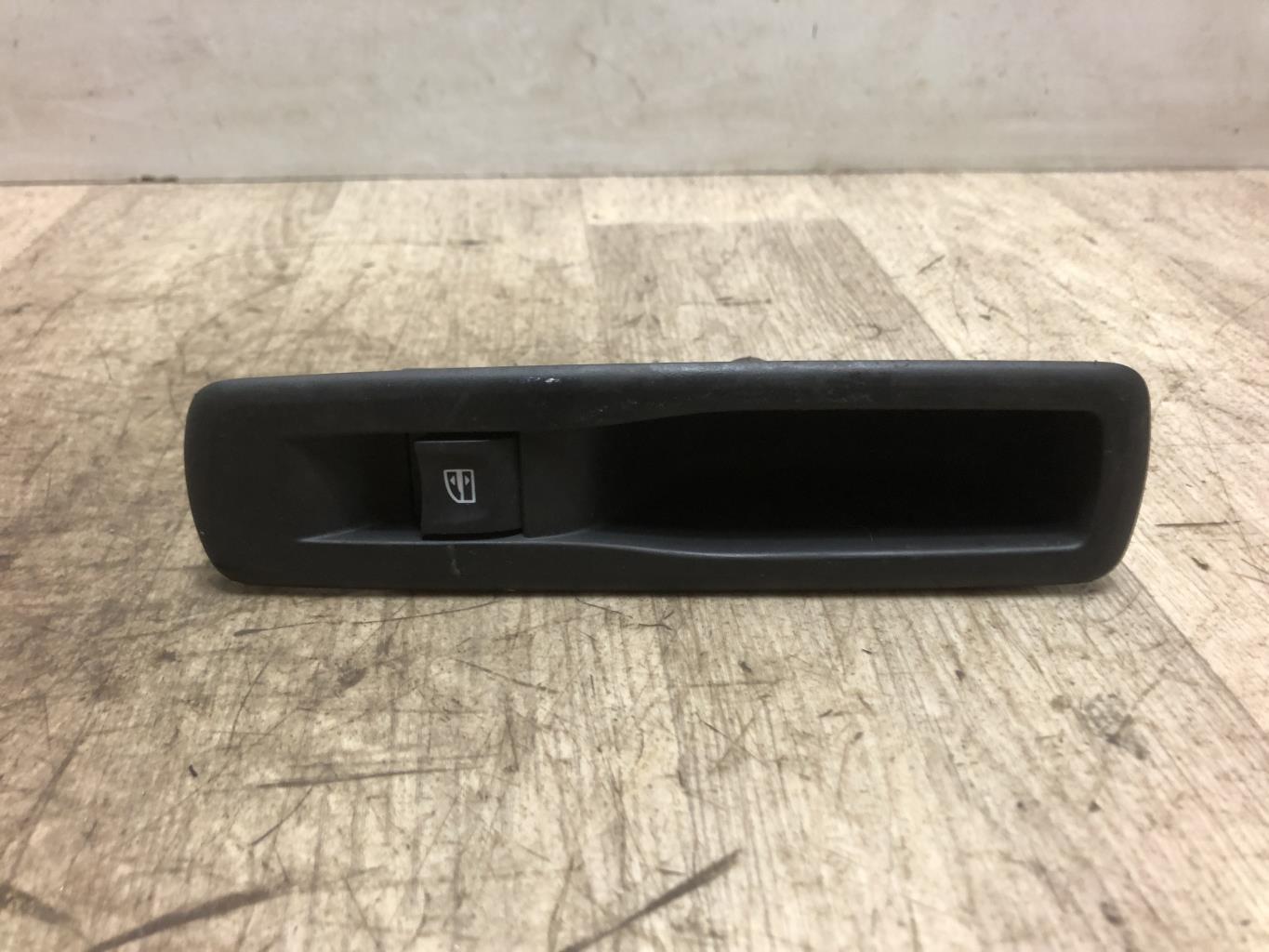 Interruttore lavacristalli posteriore sinistro RENAULT LAGUNA 3 PHASE 2 Diésel - 1