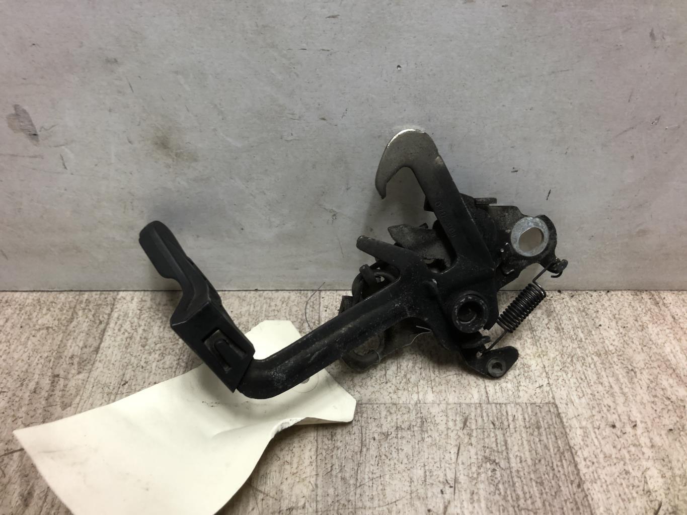 Serrure de capot CITROEN C3 2 PHASE 1 Diesel - 1