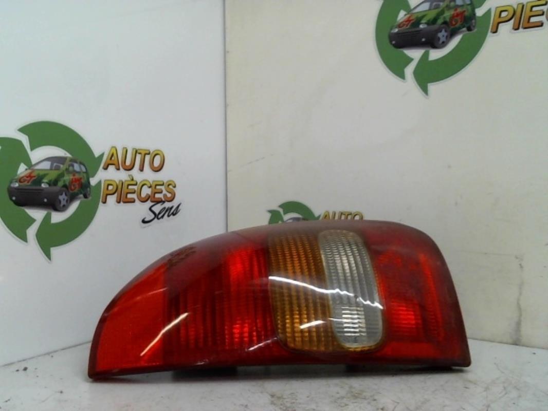 Feu arriere secondaire droit (feux) OPEL CORSA B PHASE 1 Diesel - 1