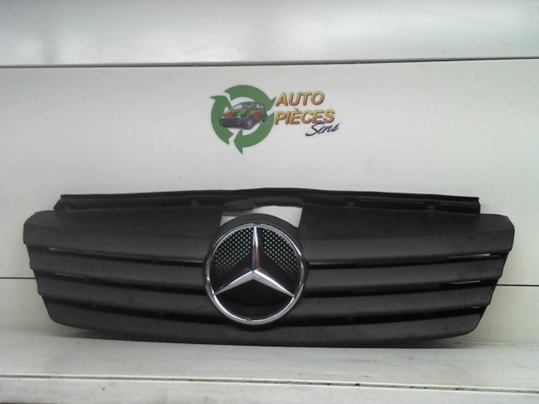 Grille de calandre MERCEDES VANEO 414 Diesel - 1
