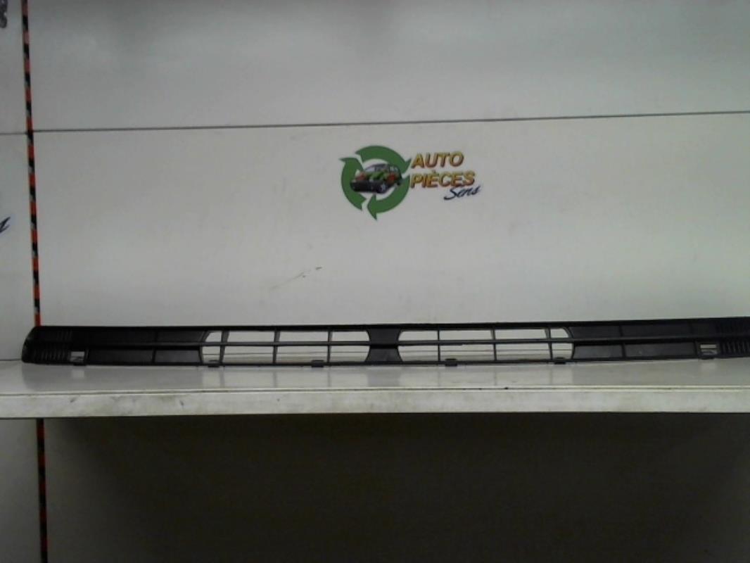 Grille de pare choc VOLKSWAGEN POLO  - 1