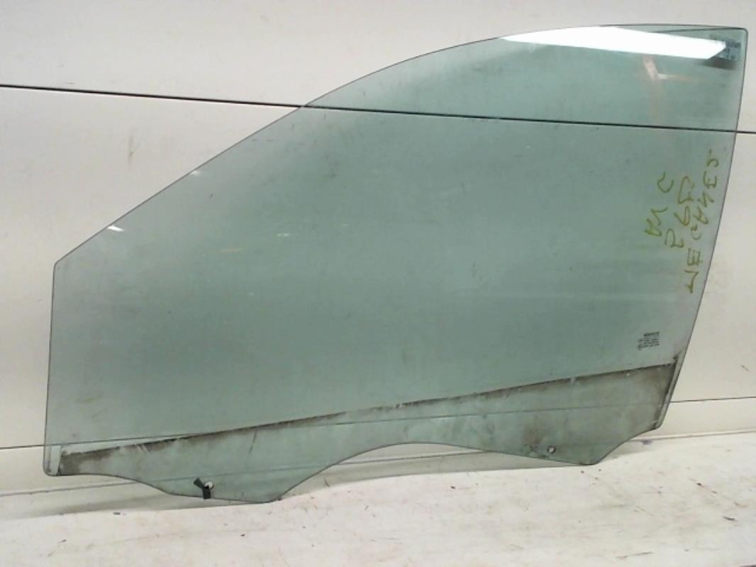 Vitre avant gauche RENAULT MEGANE 2  - 1