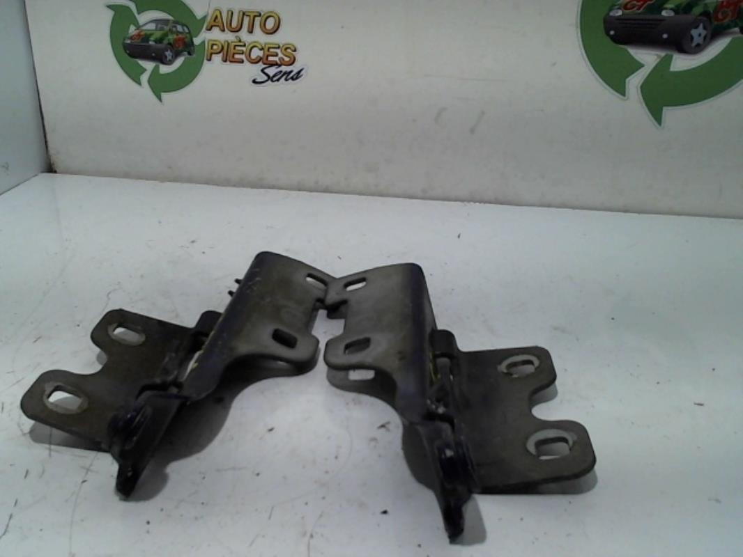 Charniere de capot RENAULT CLIO 2 PHASE 1  - 1