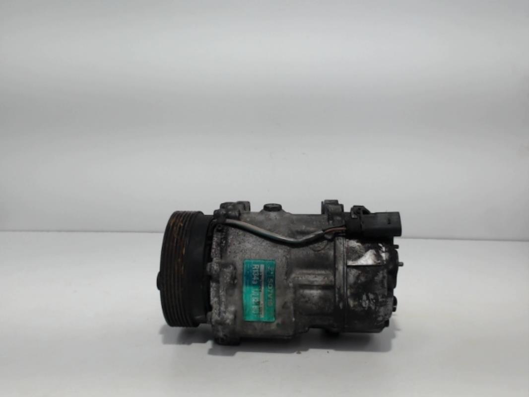 Compresseur clim AUDI A3 1  - 1