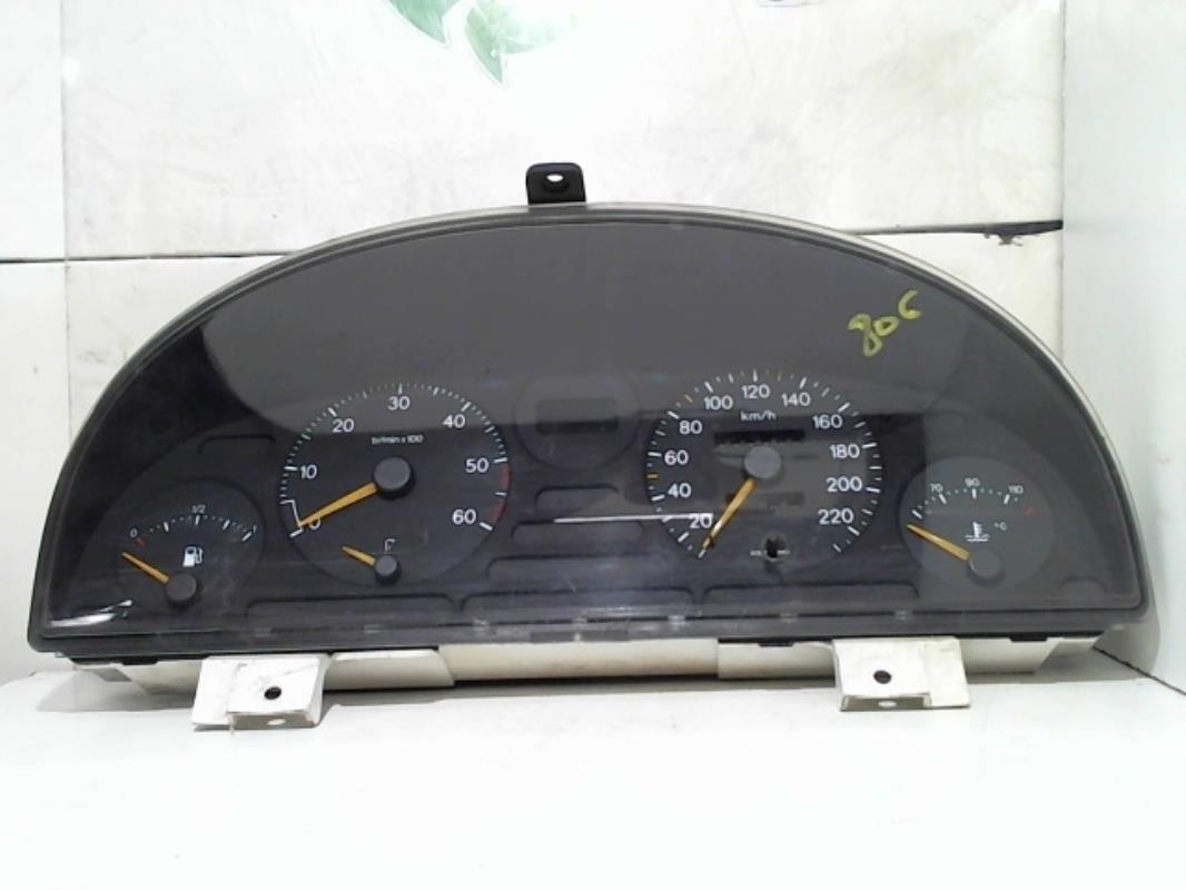 Compteur PEUGEOT 806 Diesel - 1