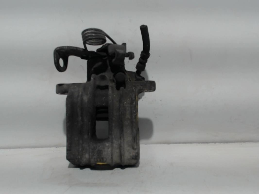 Etrier arriere droit (freinage) AUDI A6 2  - 1