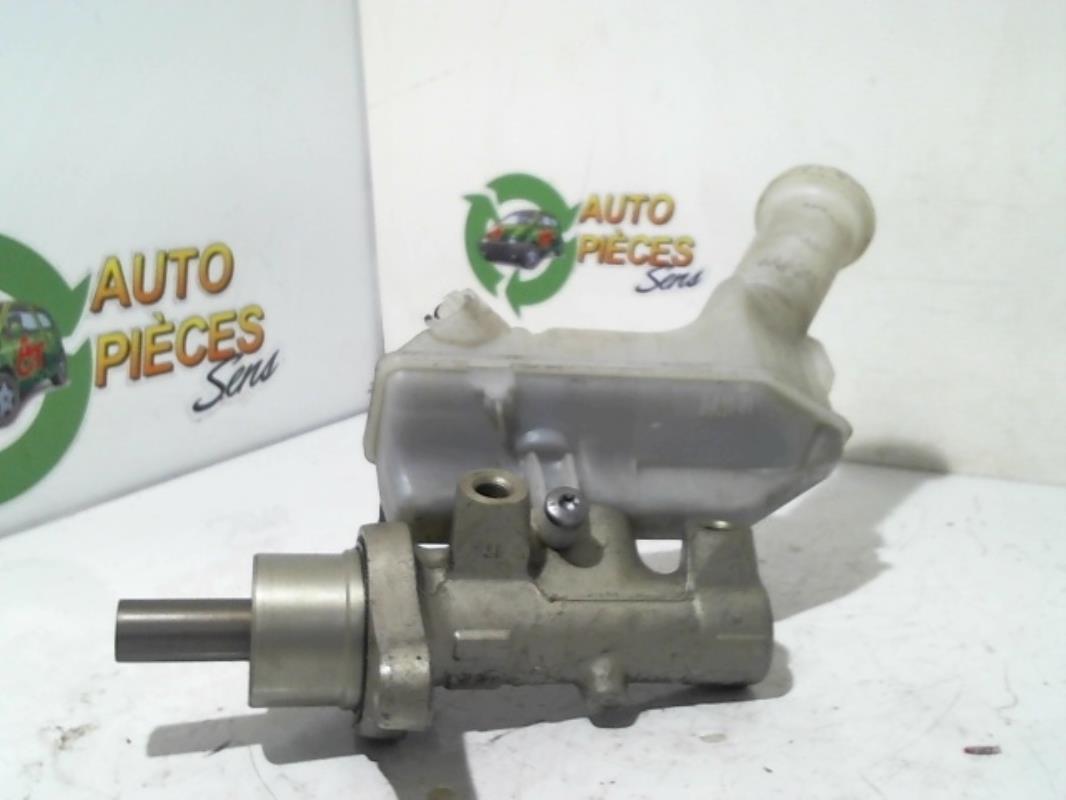 Maitre cylindre (freinage) RENAULT CLIO 3 PHASE 1  - 1