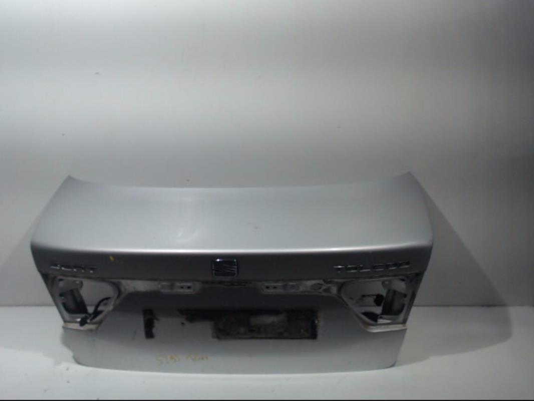 Malle/Hayon arriere SEAT TOLEDO 2 Essence - 1