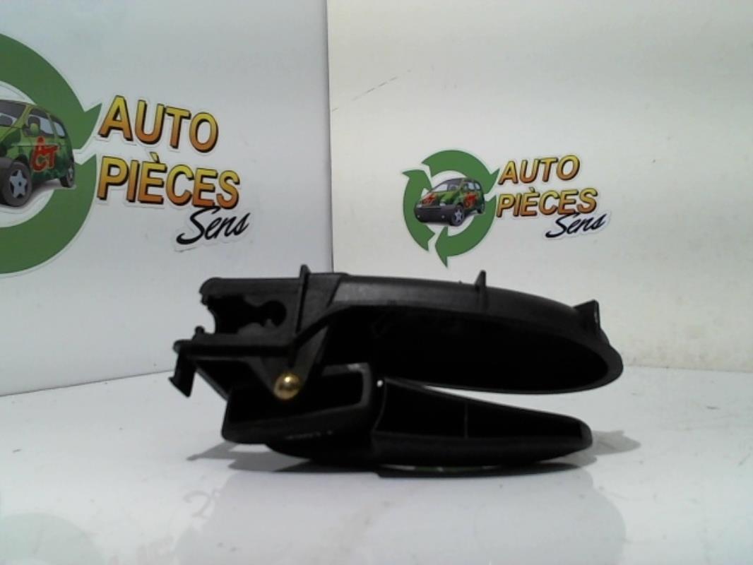Poignee interieur avant droit FORD FOCUS 1 Diesel - 1