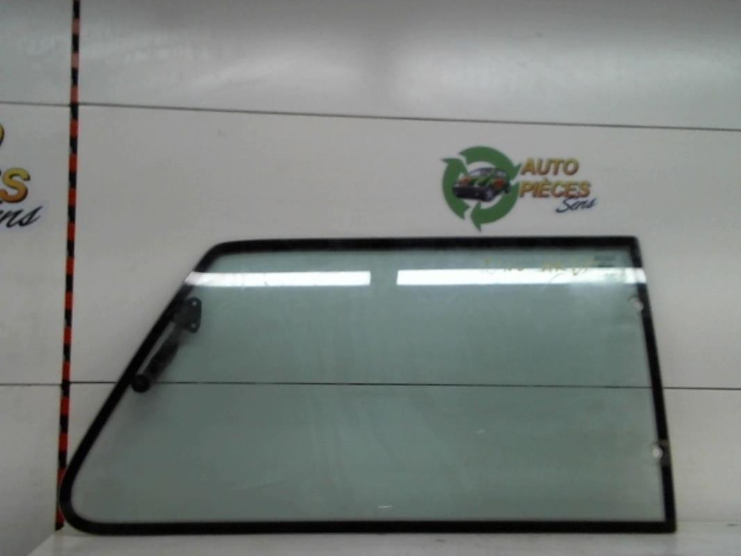 Vitre arriere droit FIAT UNO PHASE 1  - 1