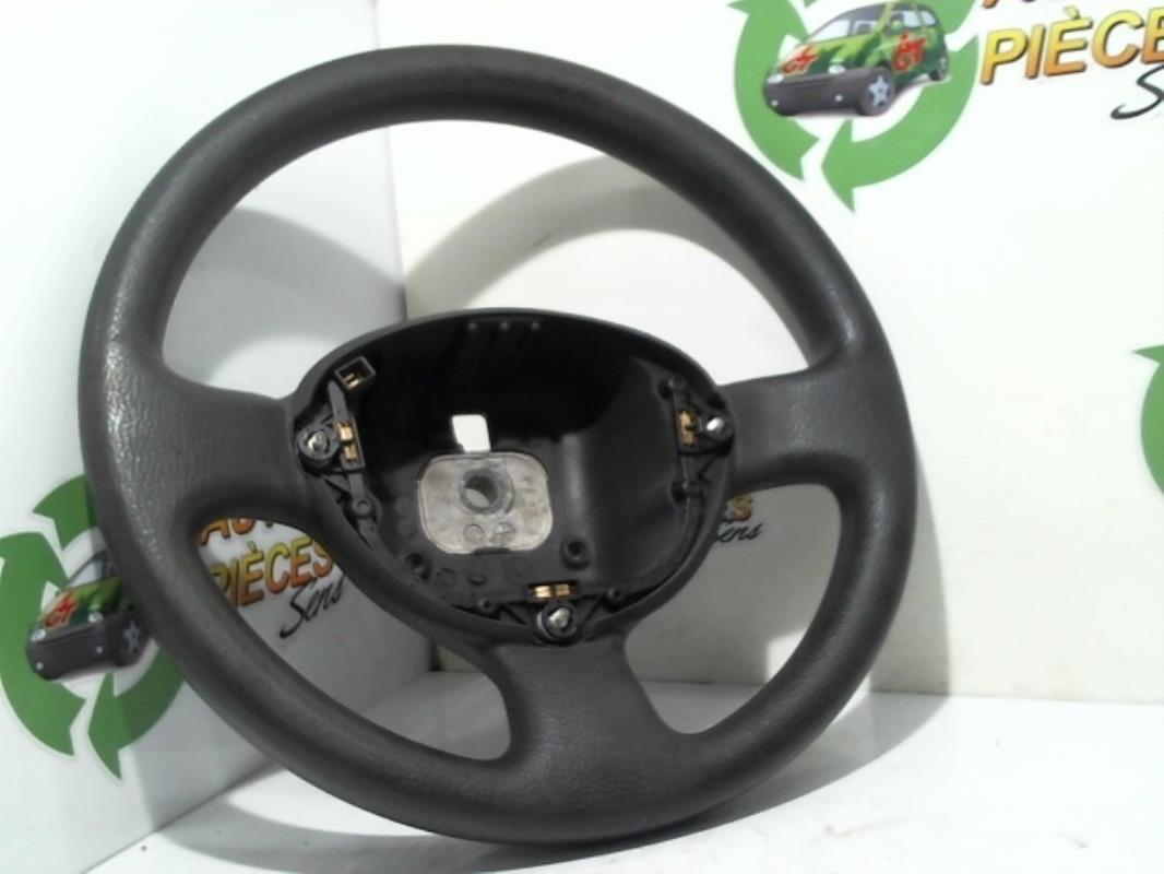 Volant FIAT PUNTO 2 PHASE 2 Essence - 1