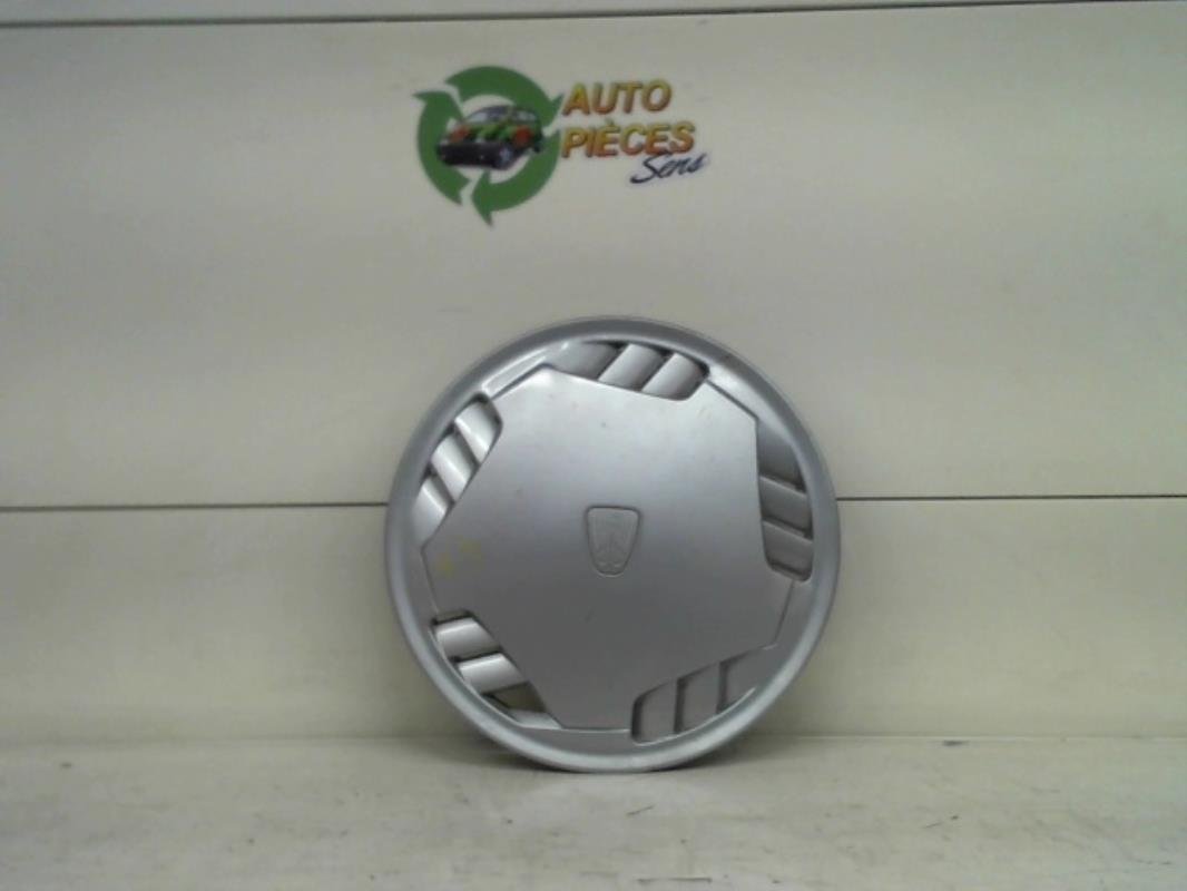Enjoliveur ROVER 100  - 1