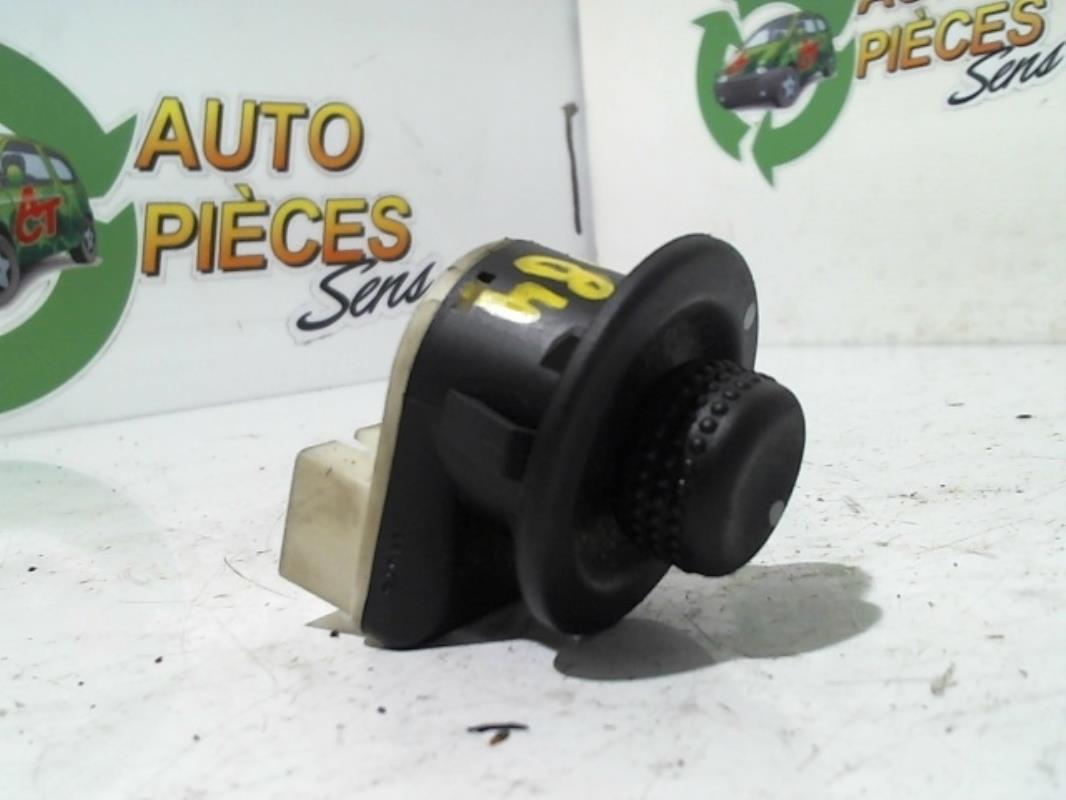 Commande retroviseurs RENAULT SCENIC 2 PHASE 1 Diesel - 1