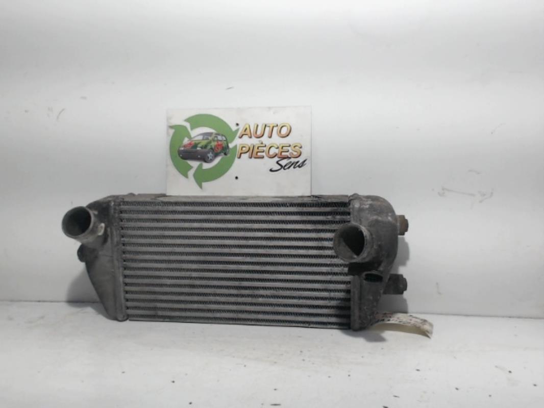 Echangeur air (Intercooler) KIA CARNIVAL 2 Diesel - 1