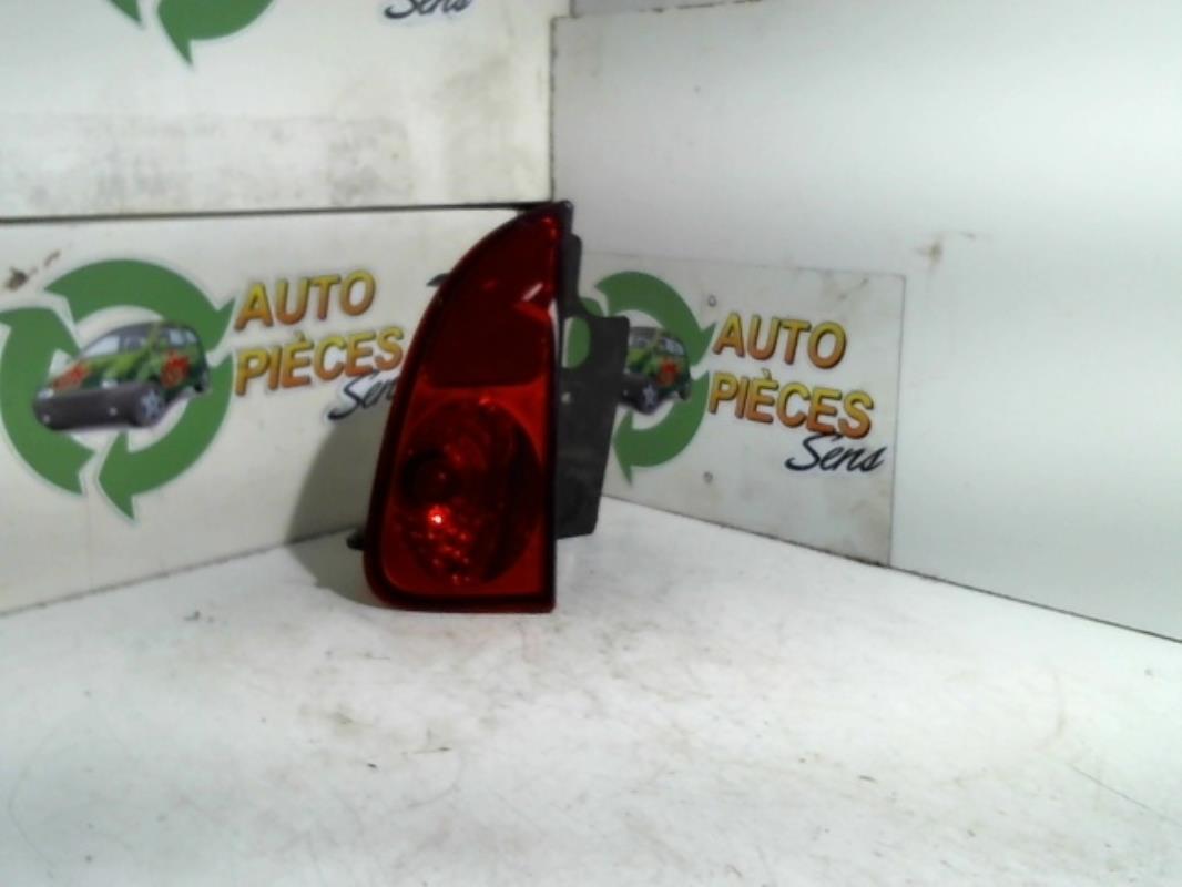 Feu arriere secondaire droit (feux) RENAULT ESPACE 4 PHASE 1 Diesel - 1
