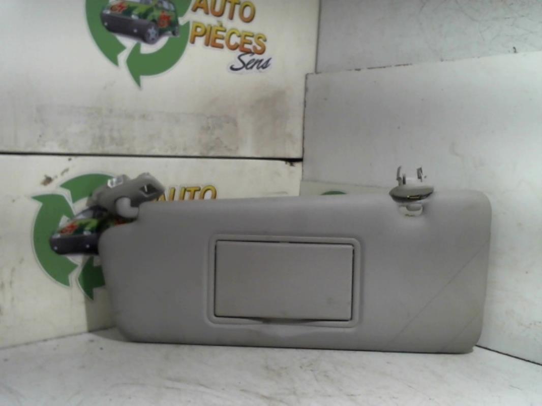 Pare soleil droit RENAULT MEGANE 3 PHASE 2 BREAK Diesel - 1