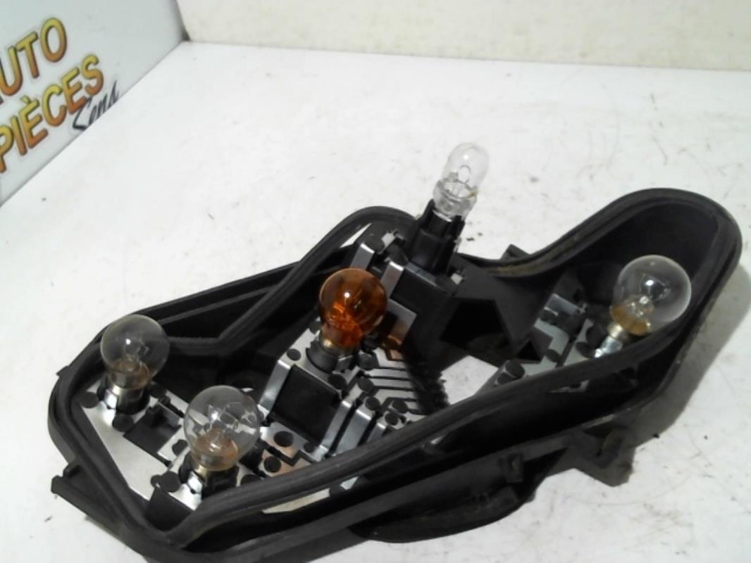 Platine feu arriere gauche OPEL CORSA D  - 1