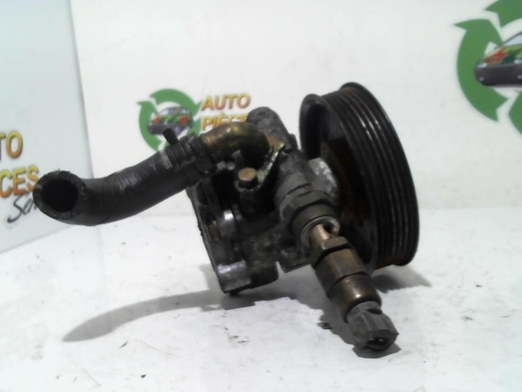 Pompe de direction VOLKSWAGEN GOLF 4 Essence - 1