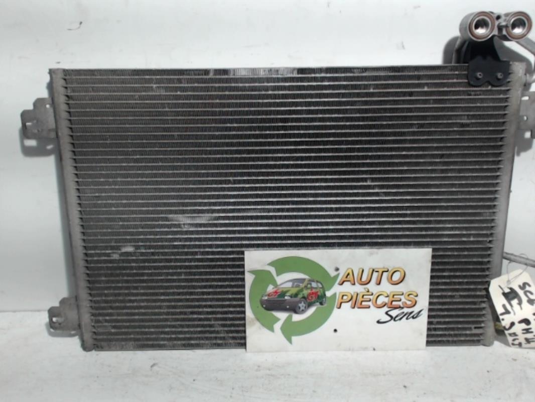 Condenseur de clim RENAULT SCENIC 1 Essence - 1