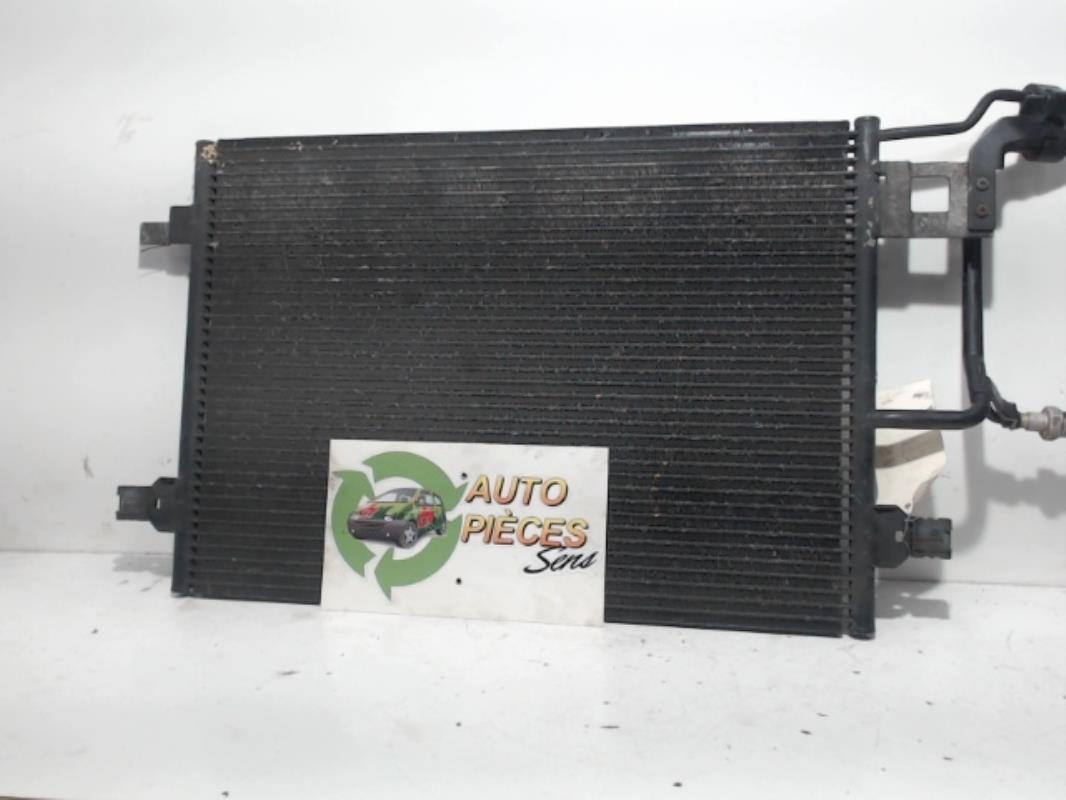 Condenseur de clim VOLKSWAGEN PASSAT 4 Diesel - 1