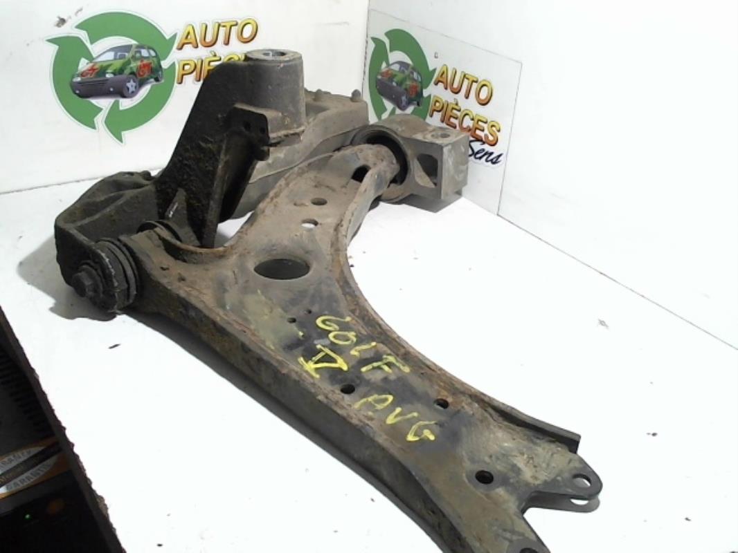 Triangle avant gauche VOLKSWAGEN GOLF 5  - 1