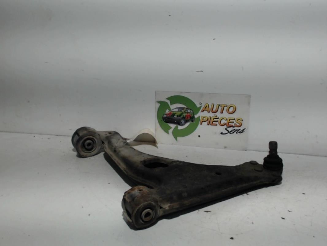 Triangle avant gauche OPEL ZAFIRA B PHASE 1 Diesel - 1