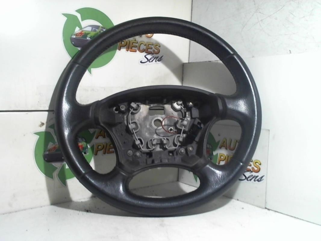 Volant PEUGEOT 407 PHASE 1 BREAK Diesel - 1