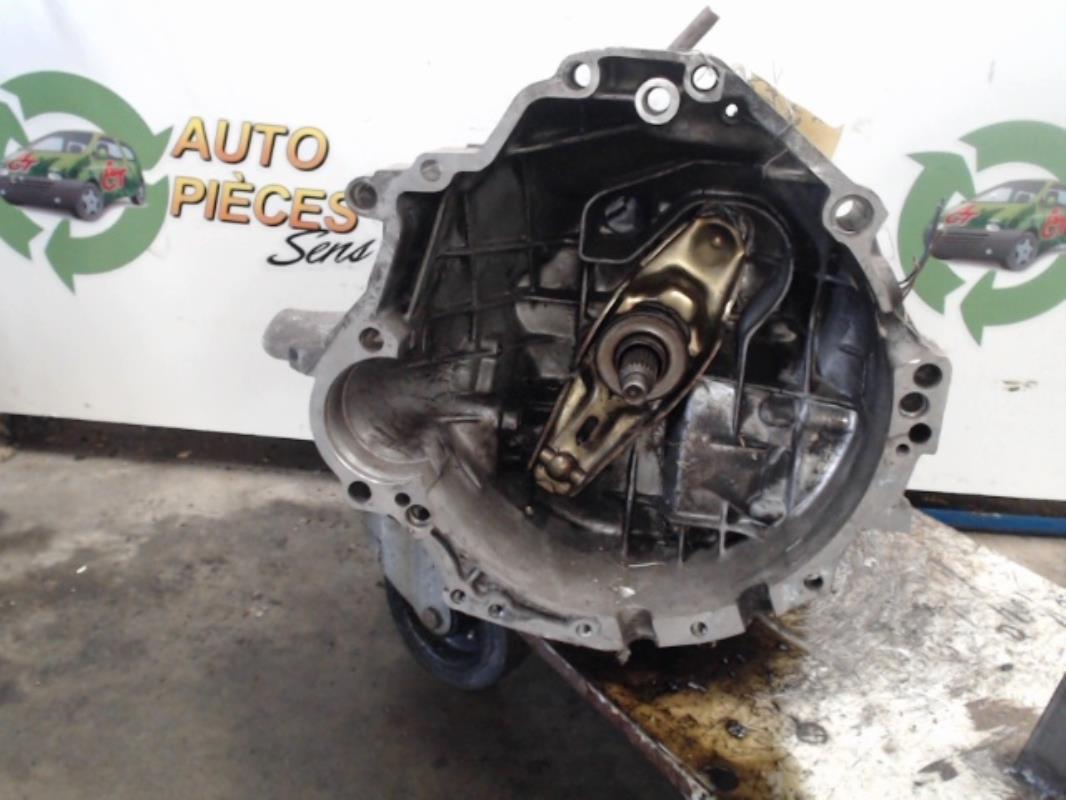 Boite de vitesses VOLKSWAGEN PASSAT 4  - 1