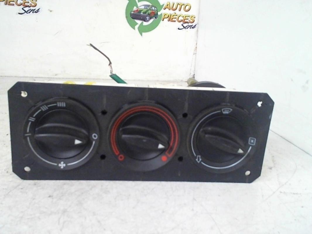 Commande chauffage AUDI A4 1  - 1