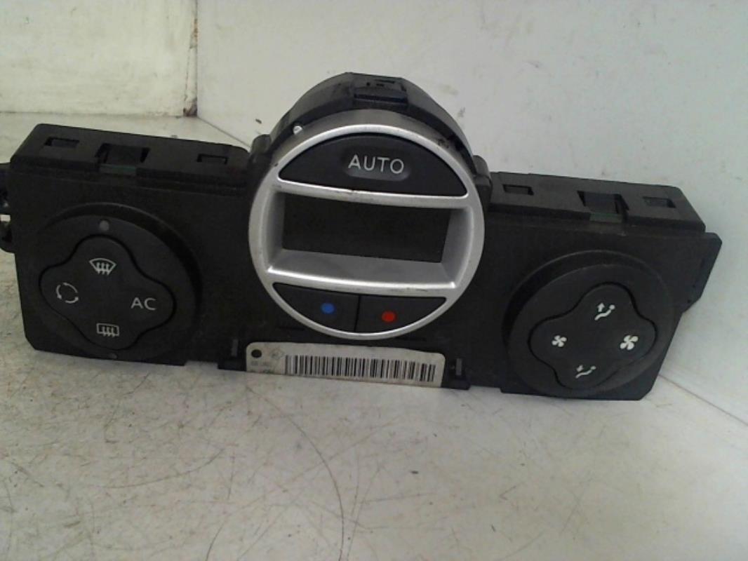 Commande chauffage RENAULT CLIO 3 PHASE 2 BREAK  - 1